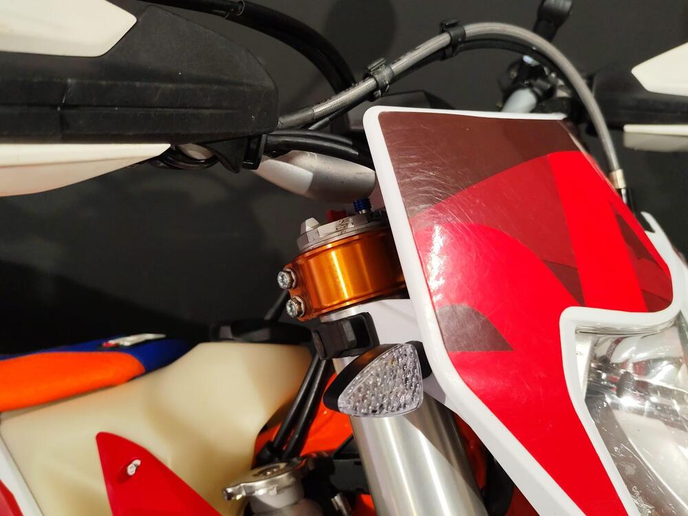 KTM 350 EXC-F Six Days (2023) (13)