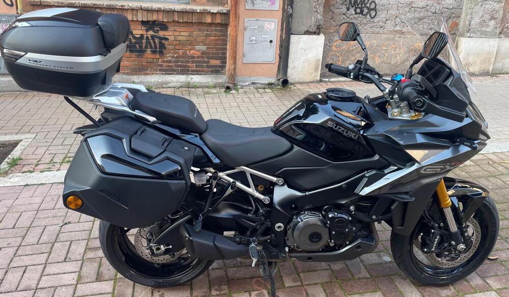 Suzuki GSX-S1000GX Touring (2024 - 25) (4)