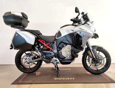 Ducati Multistrada V4 S (2025) usata