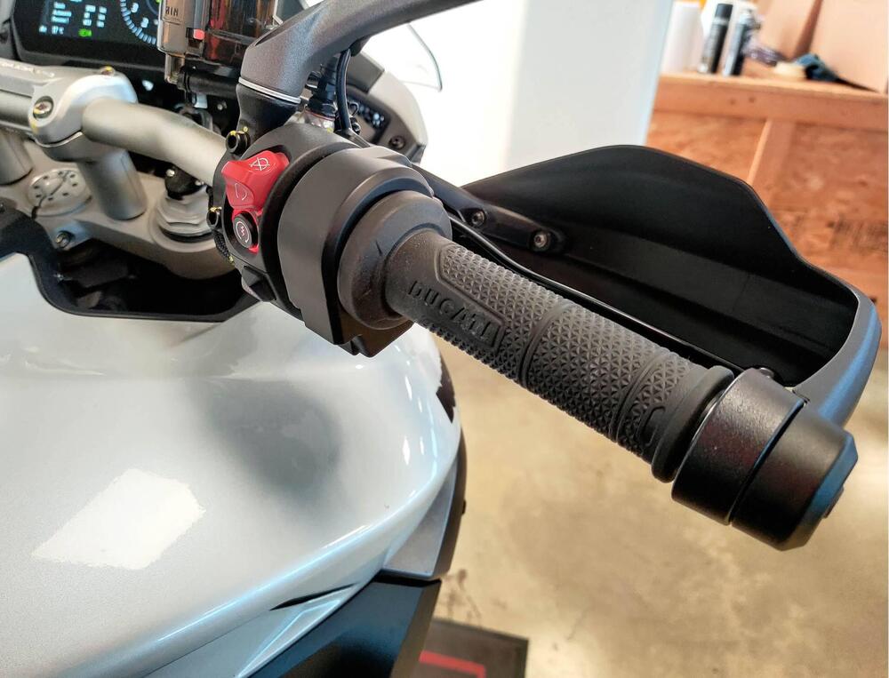 Ducati Multistrada V4 S (2025) (9)