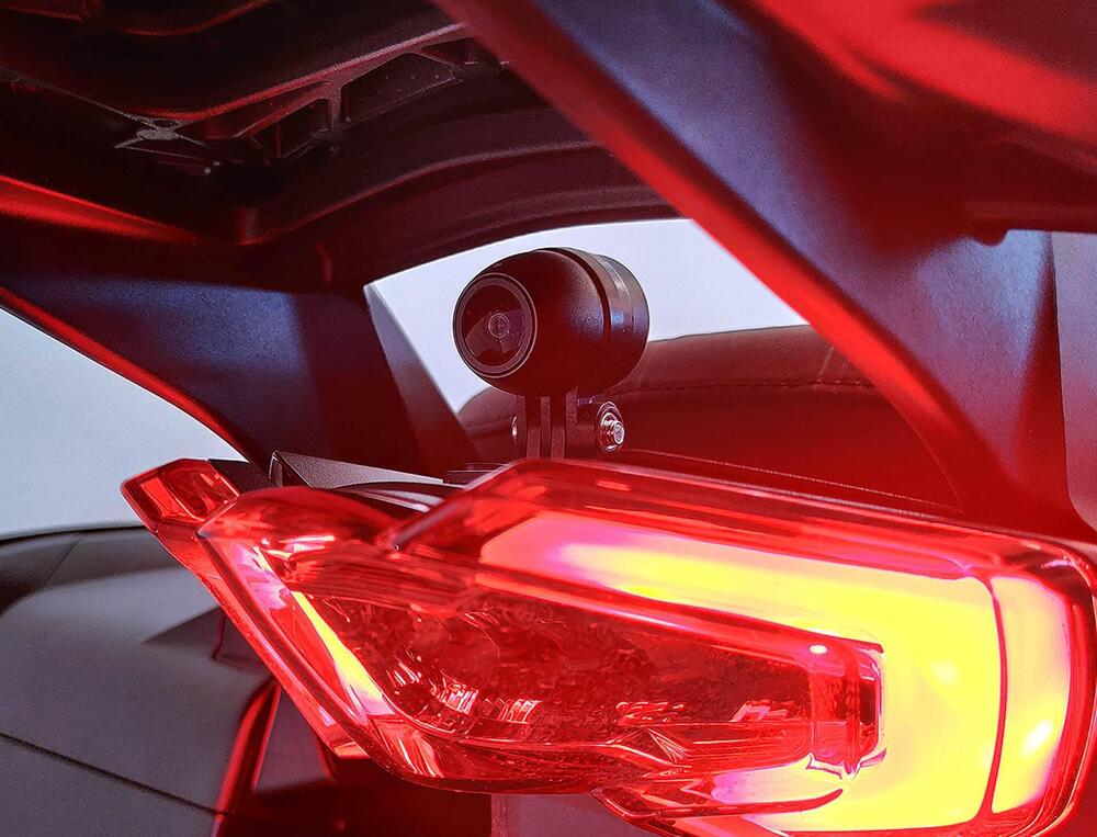 Ducati Multistrada V4 S (2025) (12)