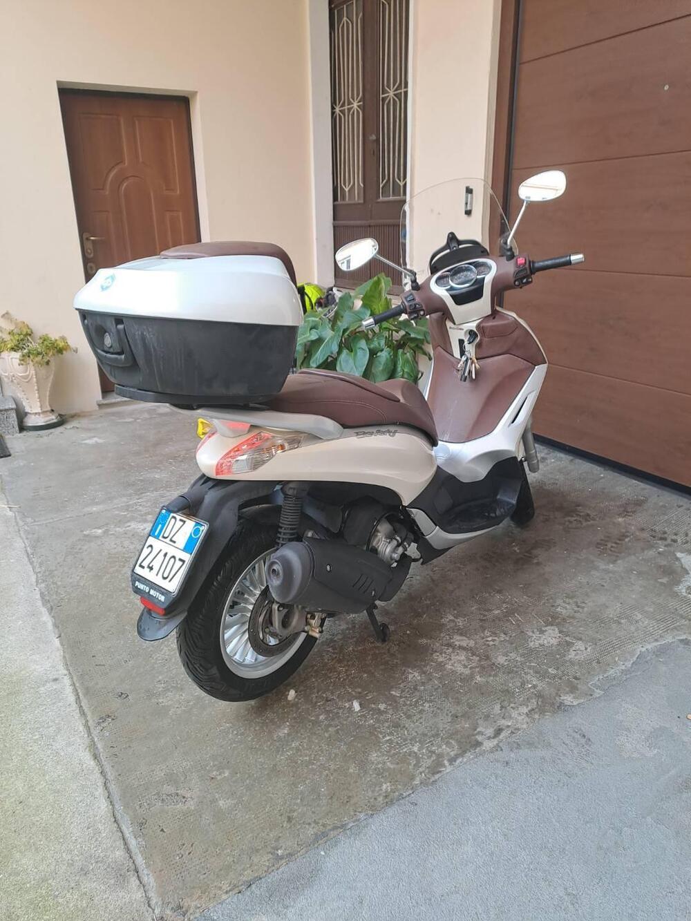Piaggio Beverly 300 i.e. (2010 - 16) (5)