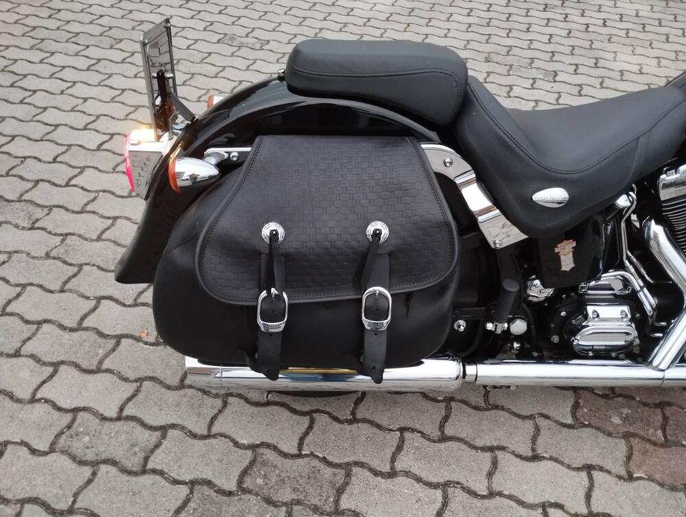 Harley-Davidson 1450 Heritage Springer Classic (2005 - 07) - FLSTSC (2)