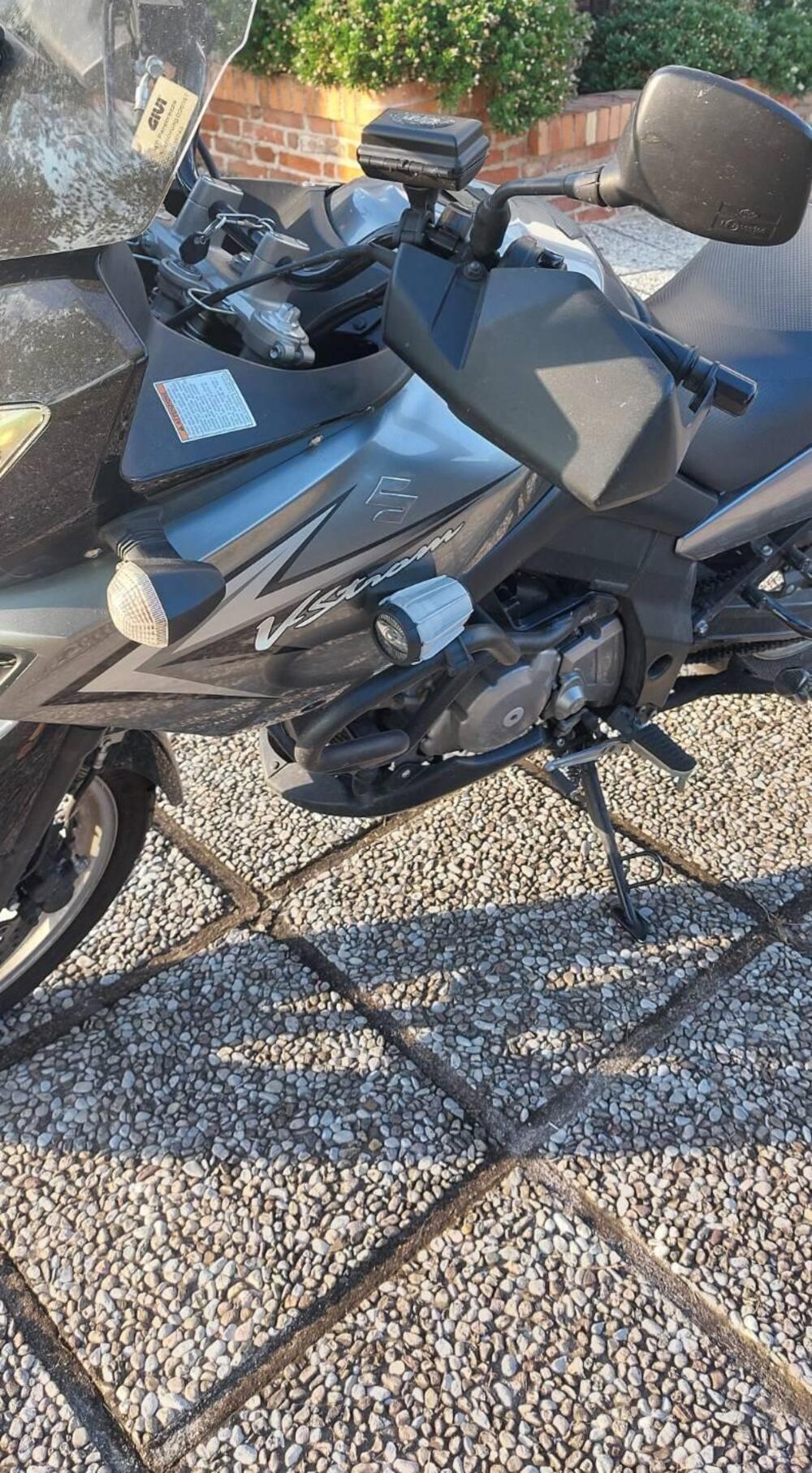 Suzuki V-Strom 650 ABS (2011 - 17) (4)