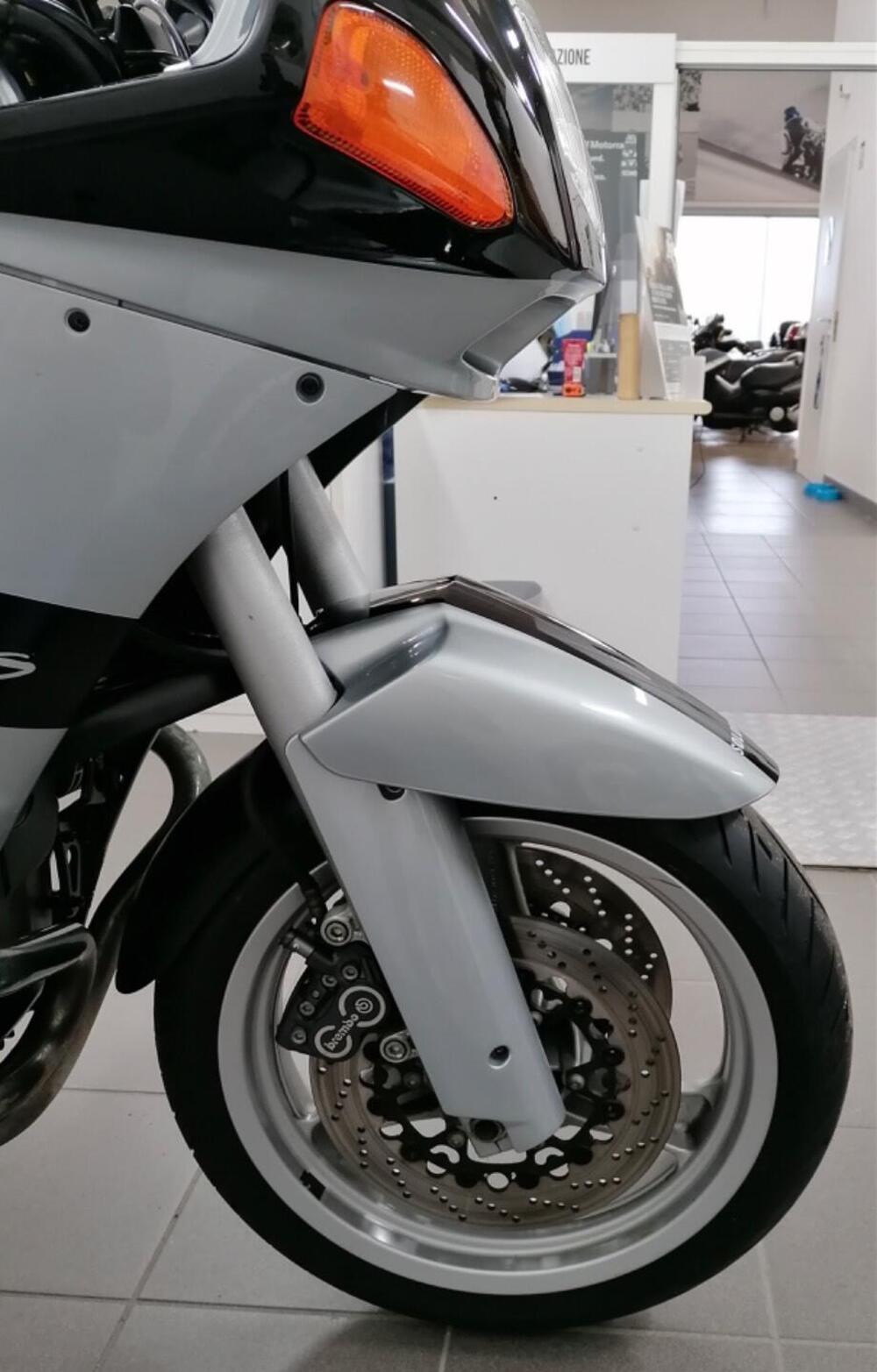 Bmw R 1100 RS ABS (2)