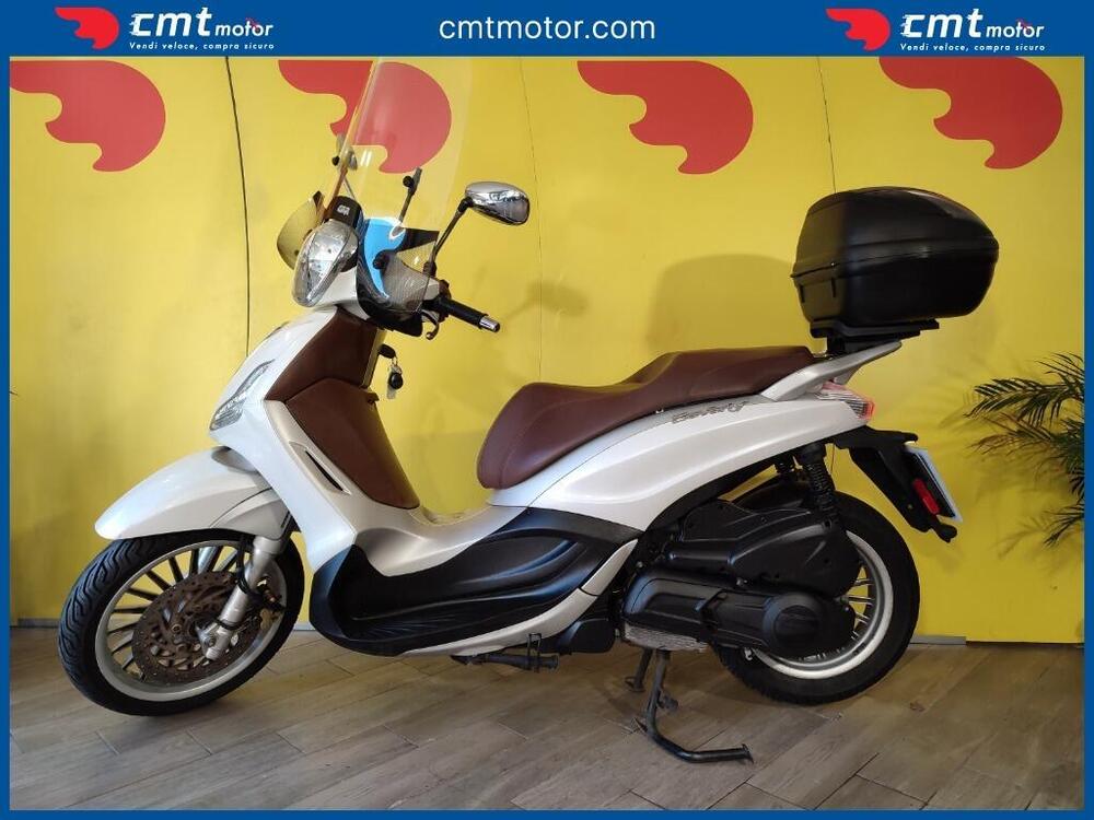 Piaggio Beverly 300 i.e. ABS-ASR (2016 - 20) (3)