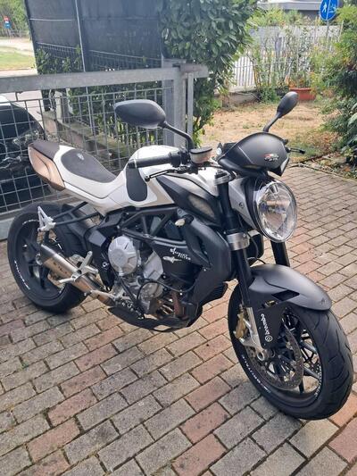 MV Agusta Brutale 675 EAS (2011 - 14) usata