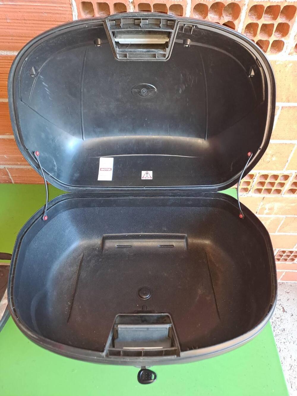 Bauletto Kappa 46 litri (2)