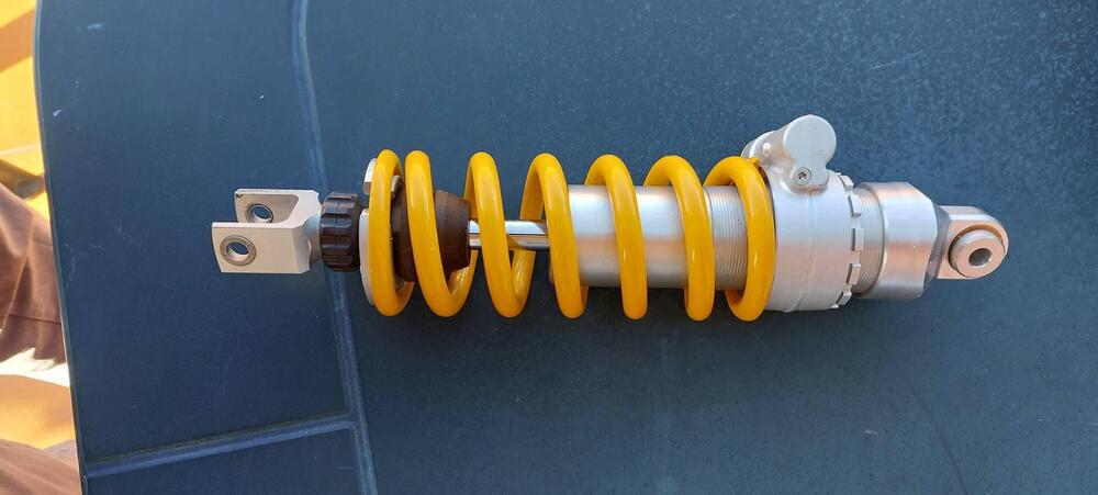 Monoammortizzatore Öhlins (3)