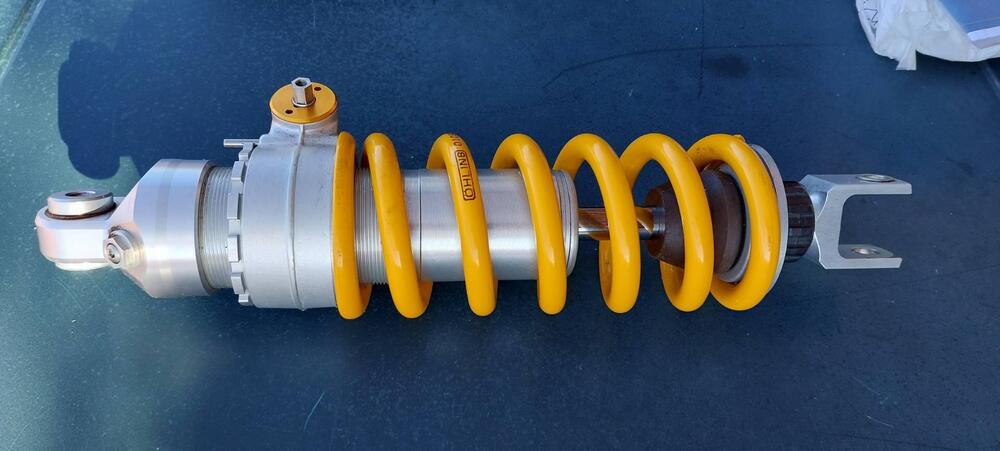 Monoammortizzatore Öhlins (4)