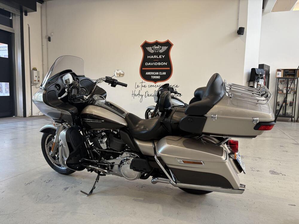 Harley-Davidson 107 Road Glide Ultra (2017 - 18) - FLTRU (5)
