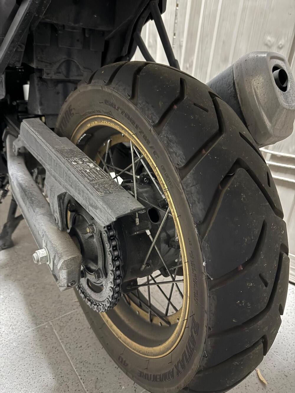 Suzuki V-Strom 650 (2021 - 25) (3)