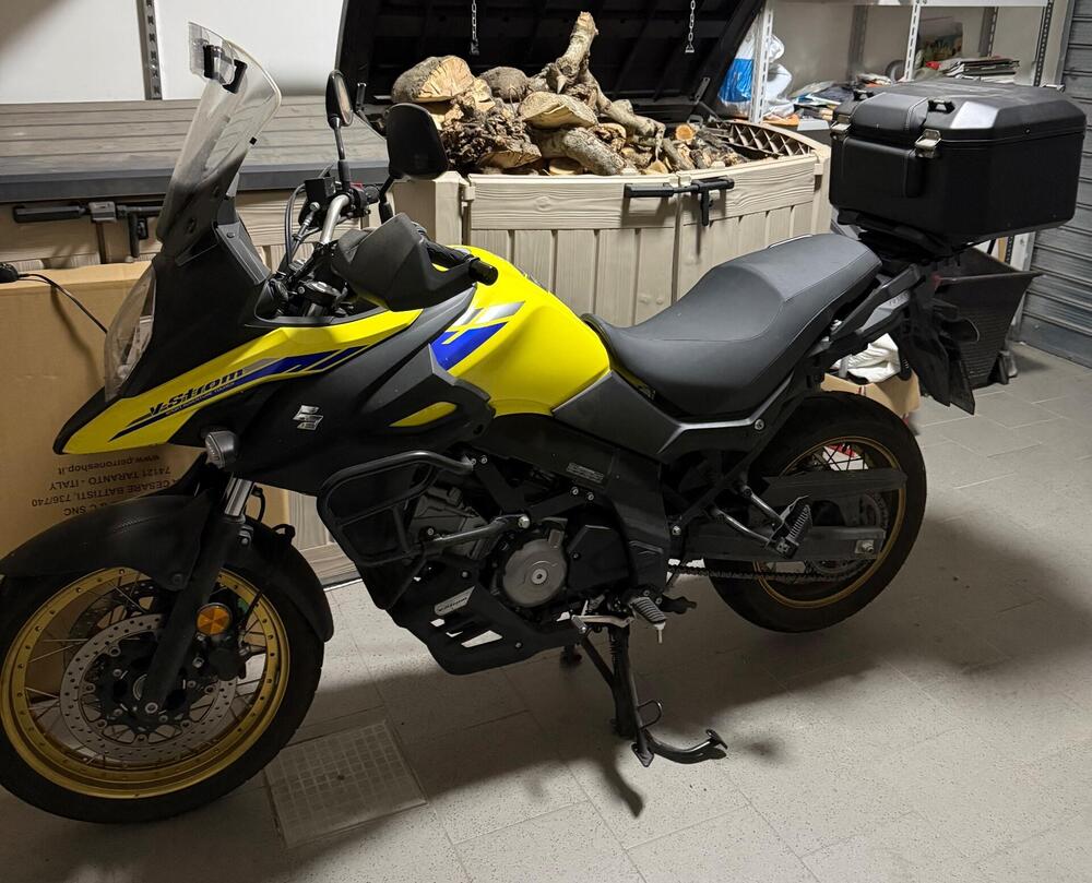 Suzuki V-Strom 650 (2021 - 25) (7)
