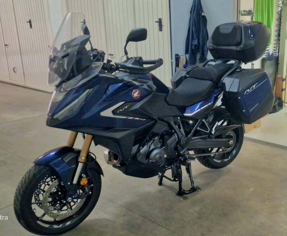 Honda NT 1100 DCT Electronic Suspension (2025) (2)