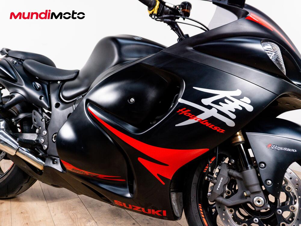Suzuki GSX 1300 R Hayabusa (2025) (4)