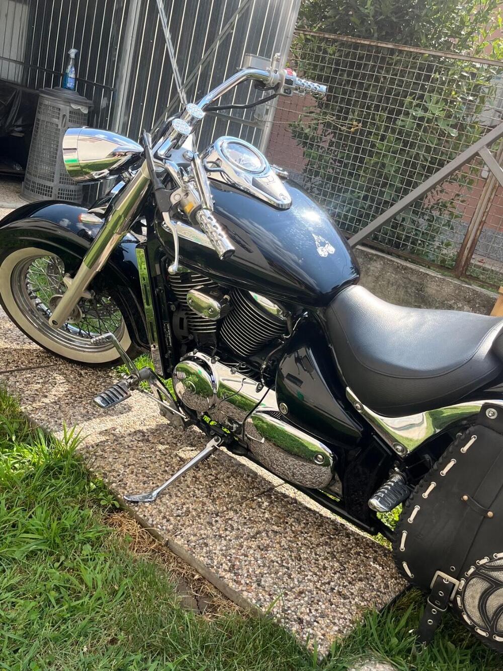 Suzuki VL 800 Intruder Volusia (2000 - 04) (4)