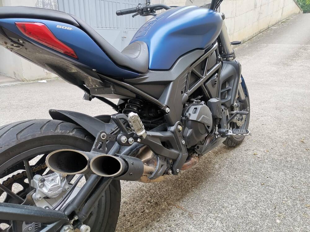 Benelli 502 C (2021 - 25) (5)