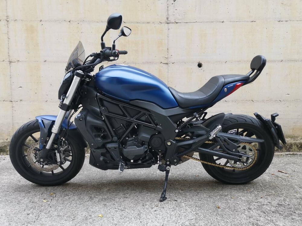 Benelli 502 C (2021 - 25) (7)