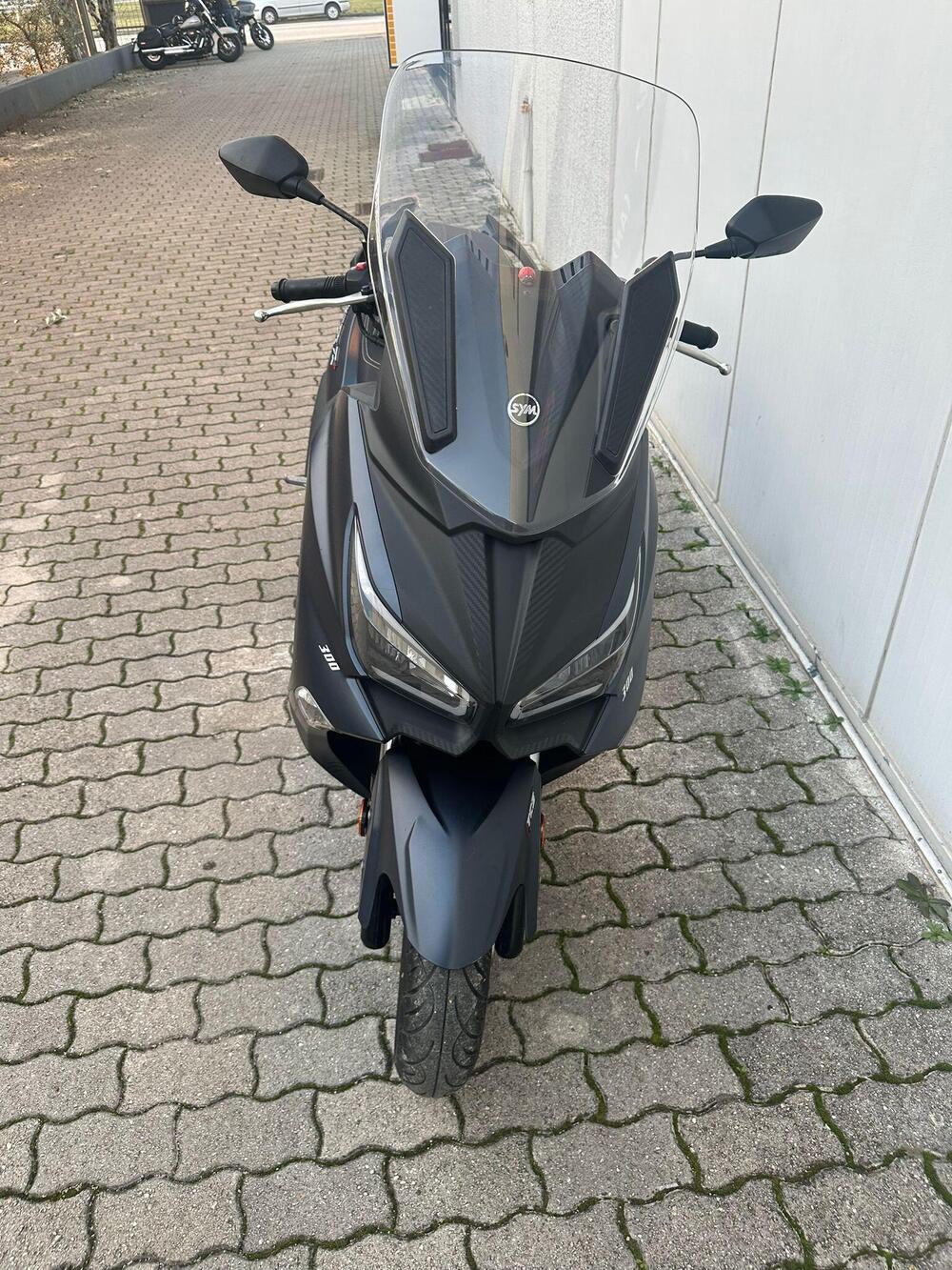 Sym Joymax 300 Z+ (2021 - 24) (7)