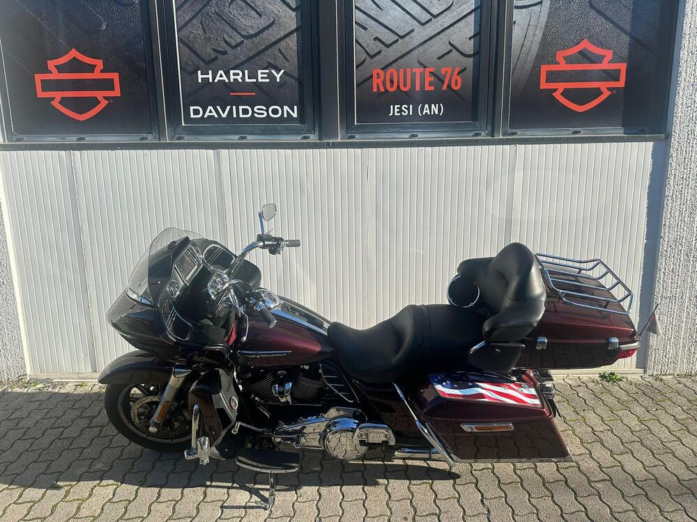 Harley-Davidson 107 Road Glide Ultra (2017 - 18) - FLTRU (3)