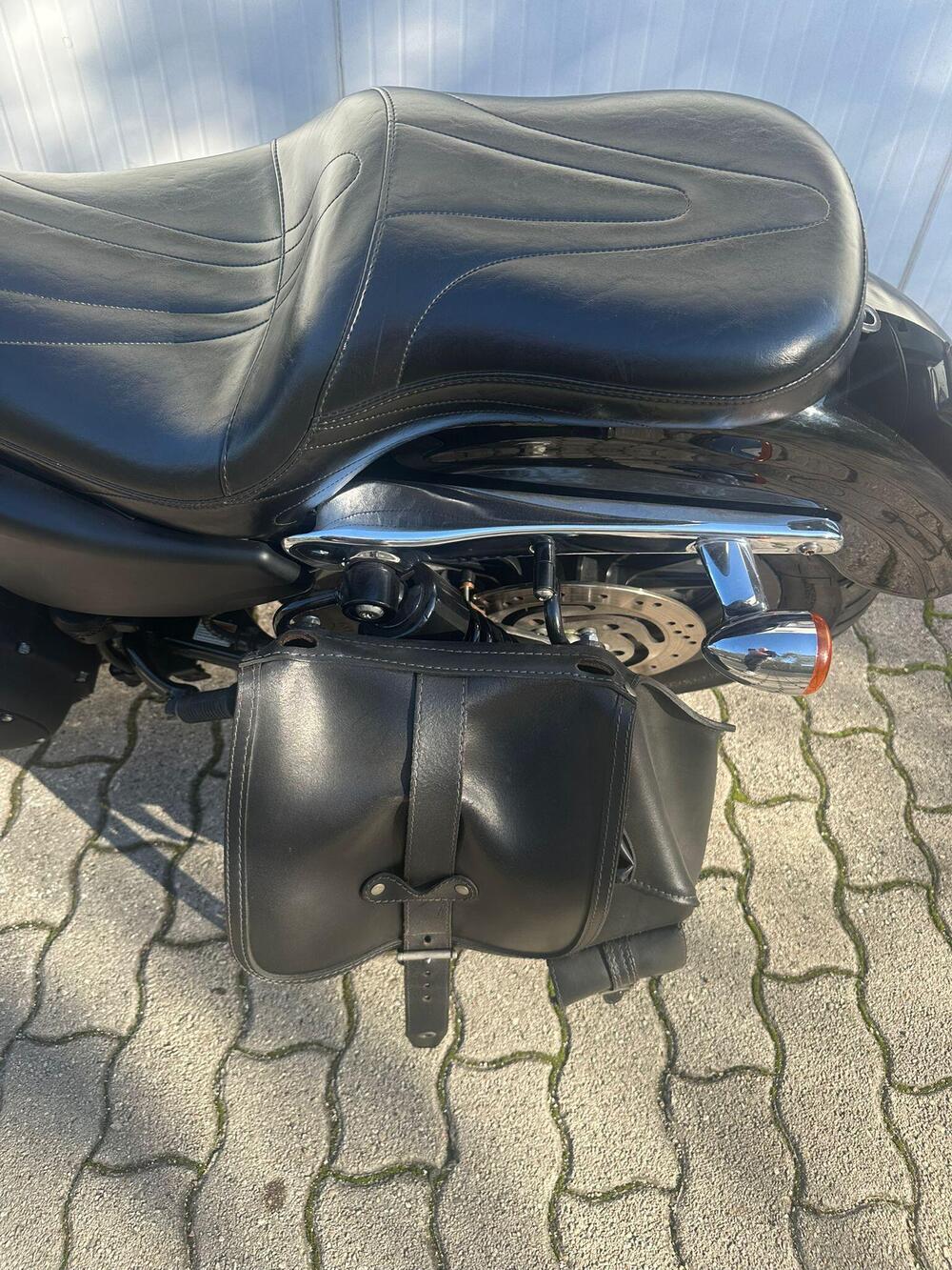 Harley-Davidson 883 R (2006 - 07) - XL 883R (8)