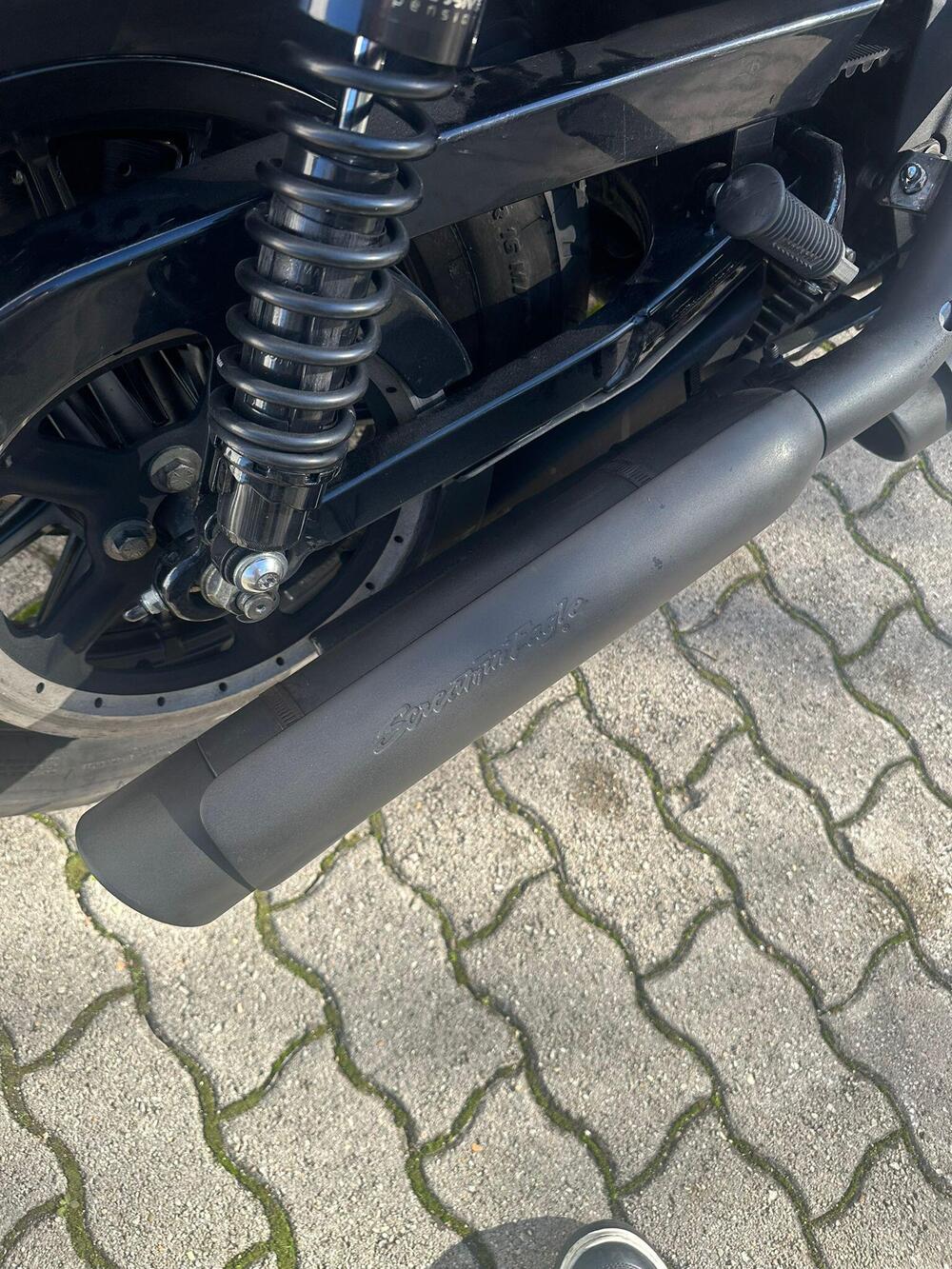 Harley-Davidson 883 R (2006 - 07) - XL 883R (11)