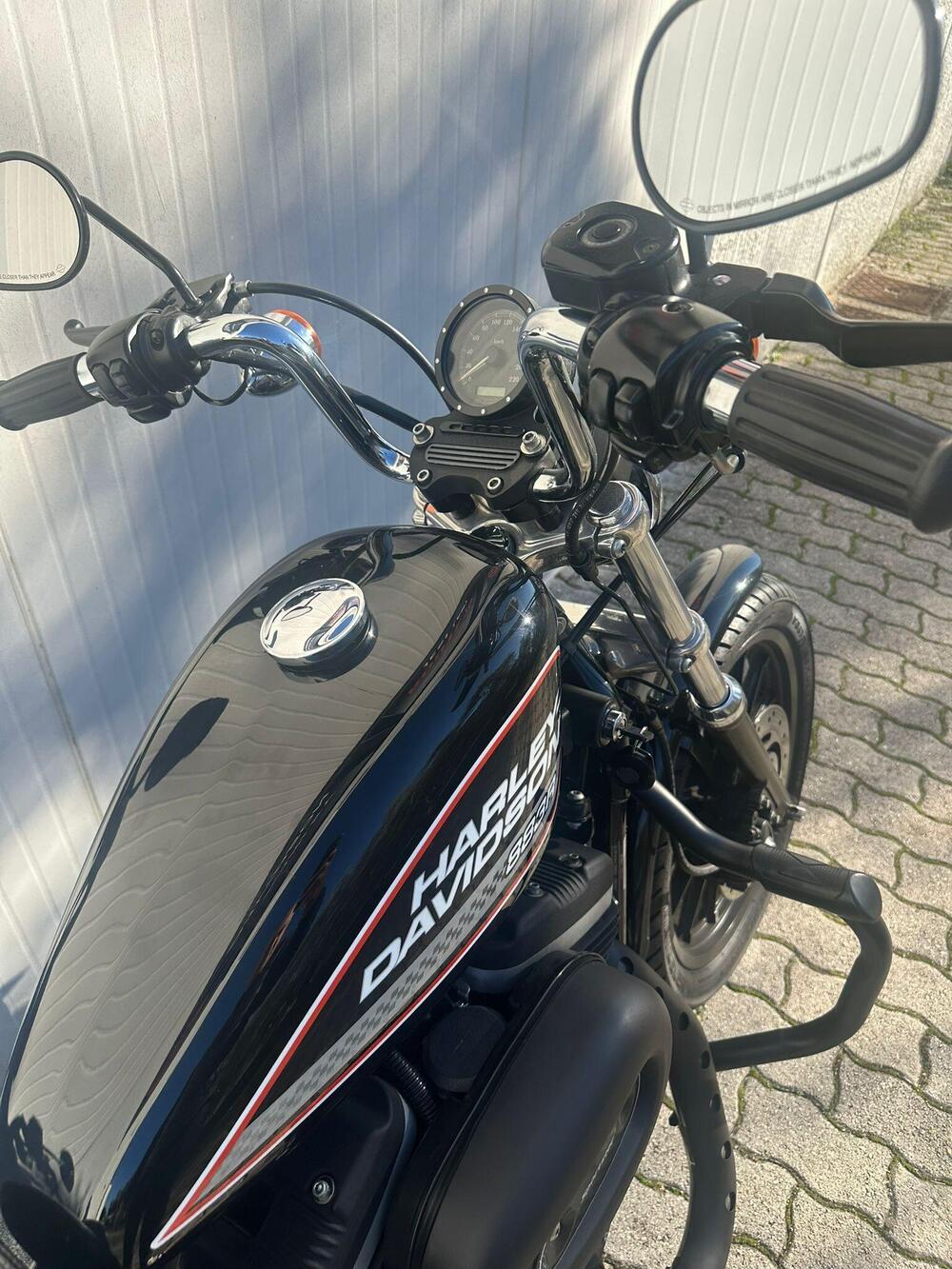 Harley-Davidson 883 R (2006 - 07) - XL 883R (13)