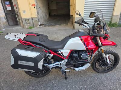Moto Guzzi V85 TT Evocative Graphics (2021 - 23) usata