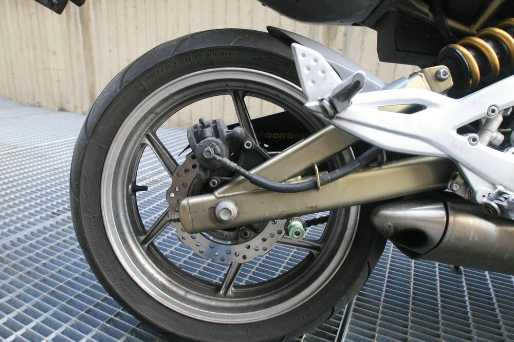 Kawasaki ER-6N (2005 - 08) (6)
