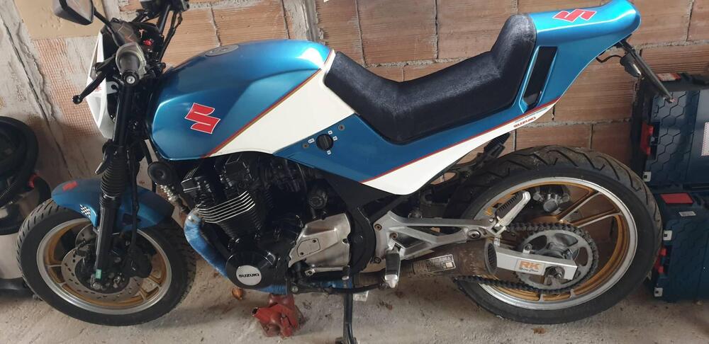 Suzuki GSX 550 EF (1985 - 88) (2)