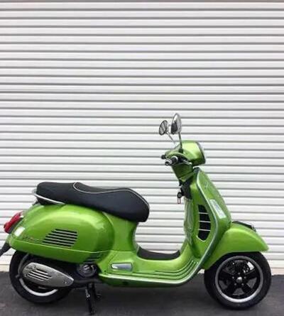 Vespa GTS 300 Super ABS (2014 - 16) usata