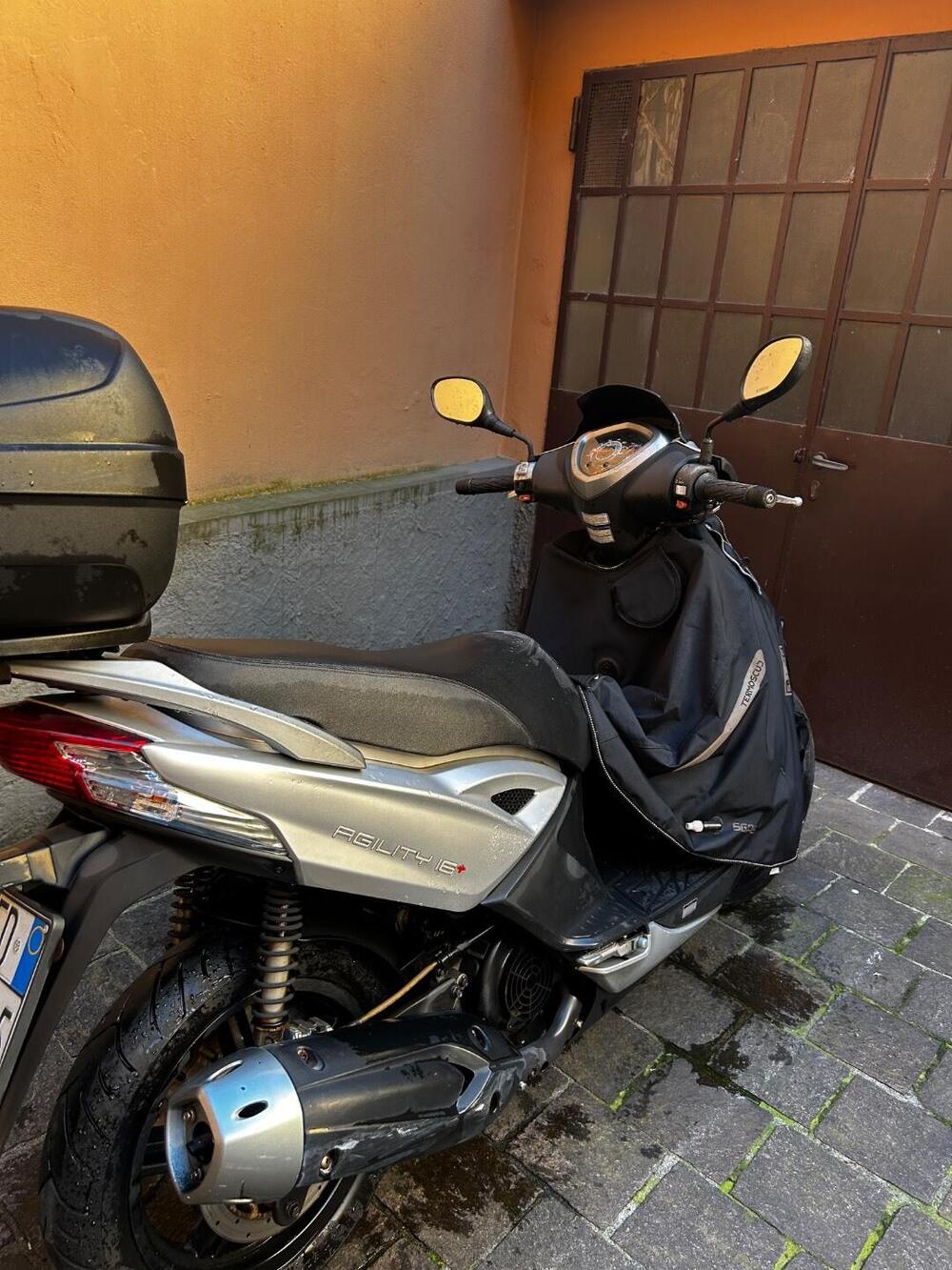 Kymco Agility 125 R16 + (2015 - 17) (6)