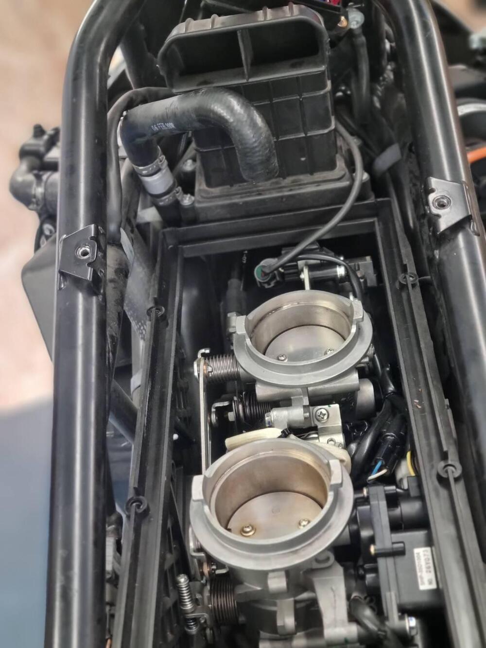 KTM 990 Adventure (2006 - 08) (10)