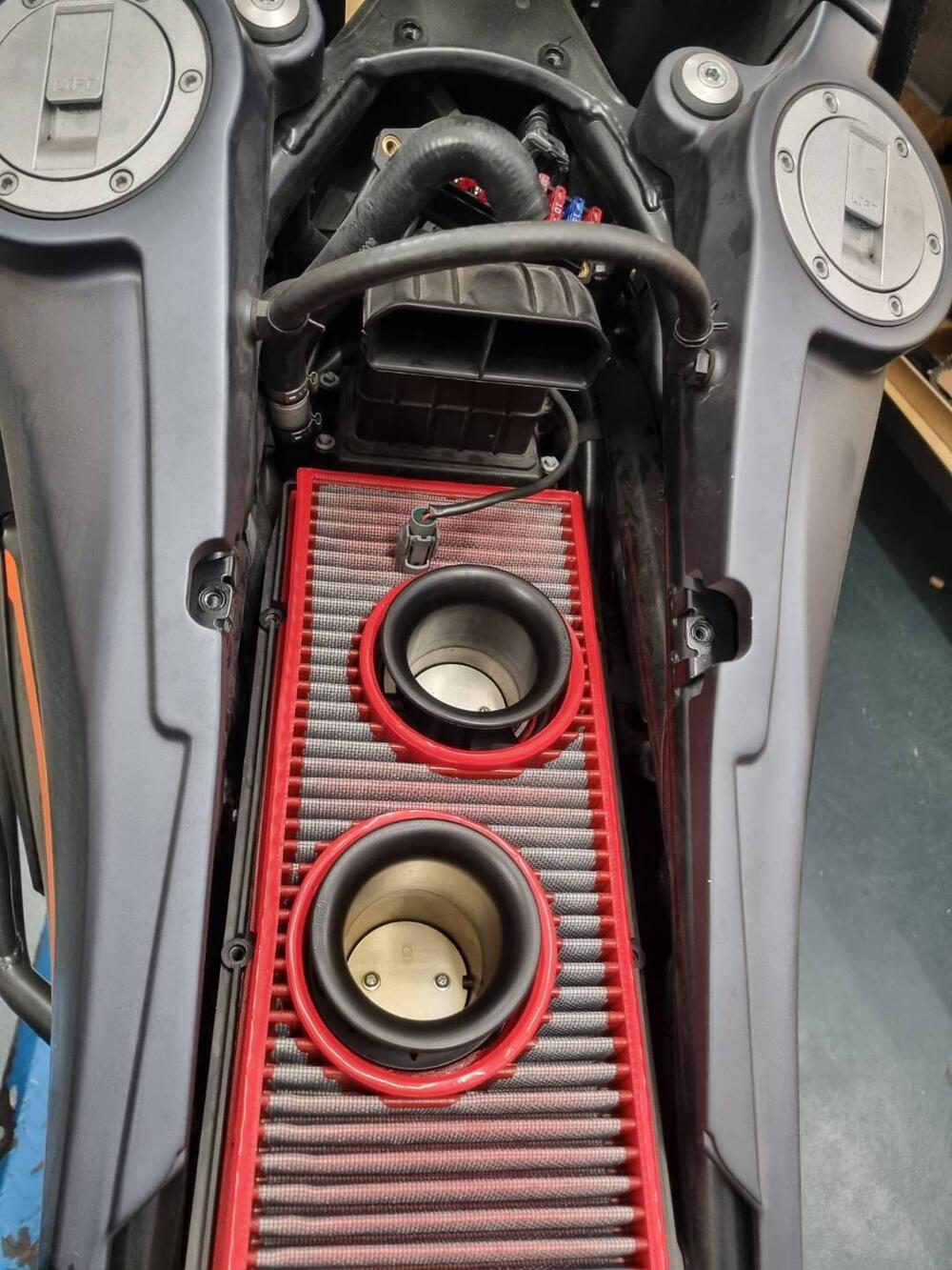 KTM 990 Adventure (2006 - 08) (11)