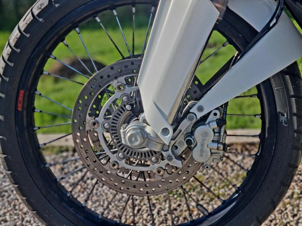 KTM 990 Adventure (2006 - 08) (16)