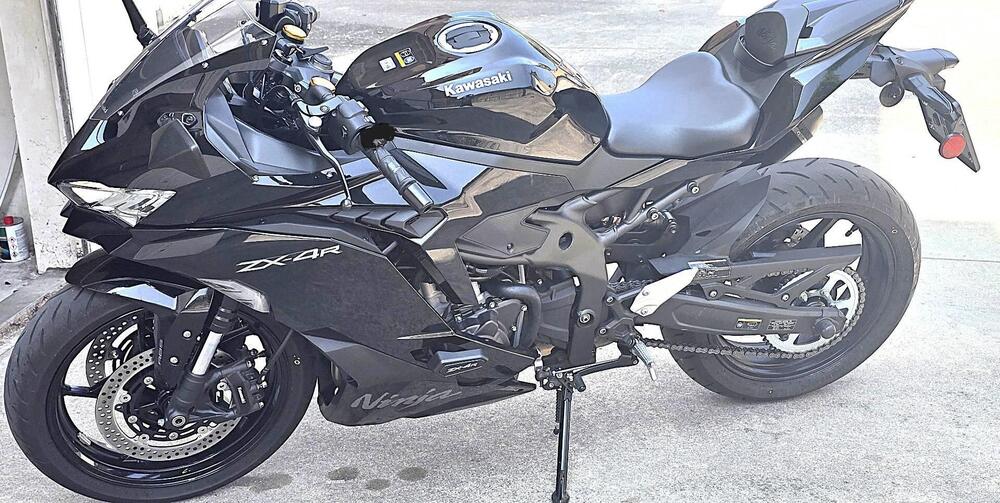 Kawasaki Ninja ZX-4R (2024 - 26) (11)