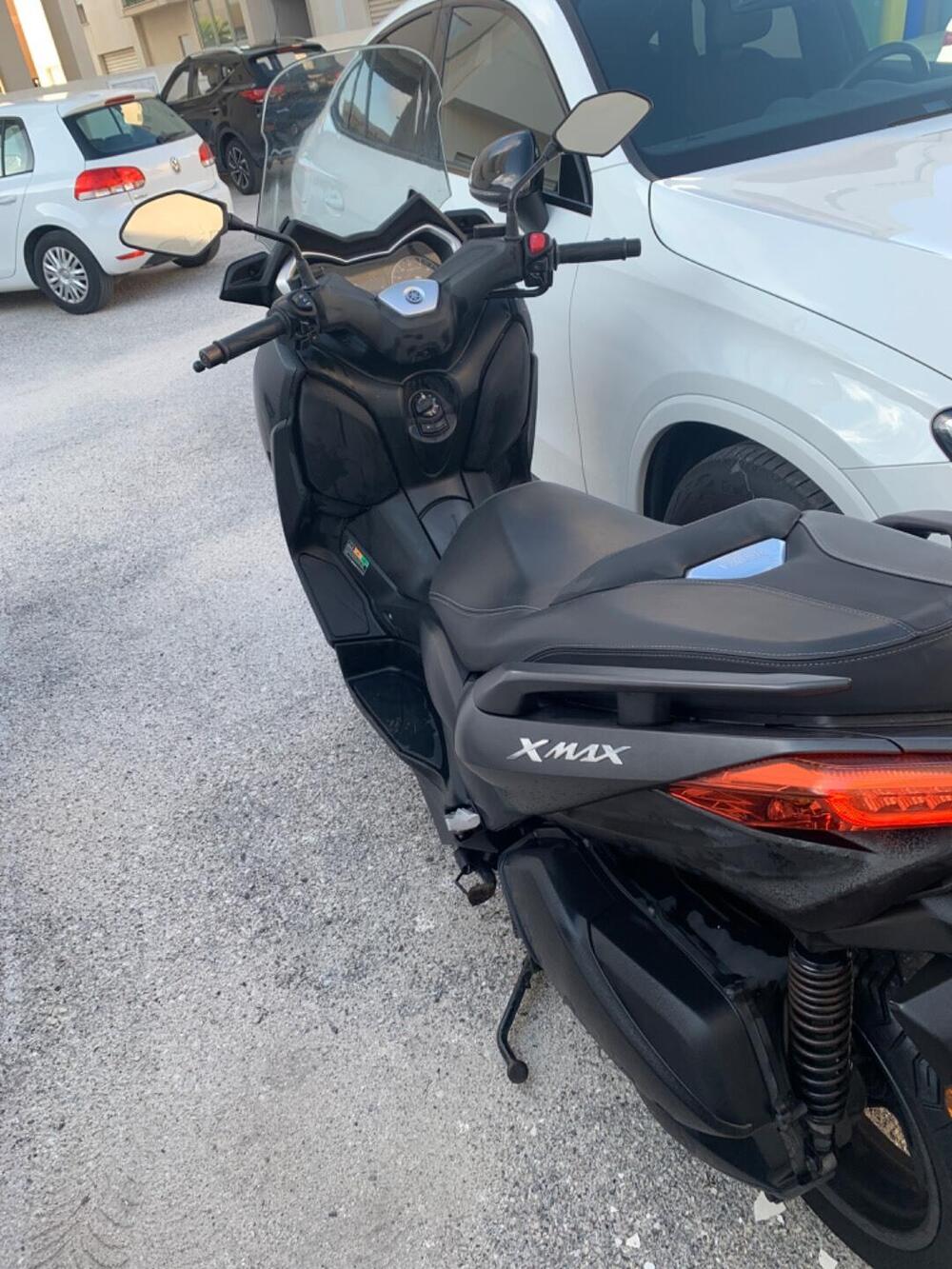 Yamaha X-Max 300 ABS (2017 - 20) (4)