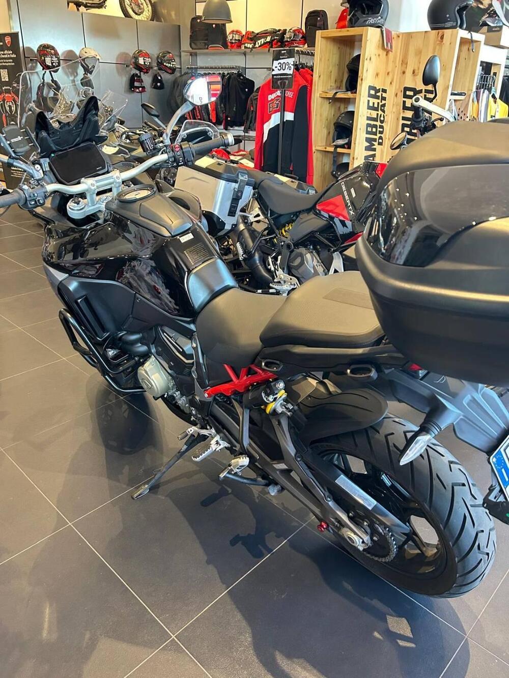 Ducati Multistrada V4 S (2025) (6)
