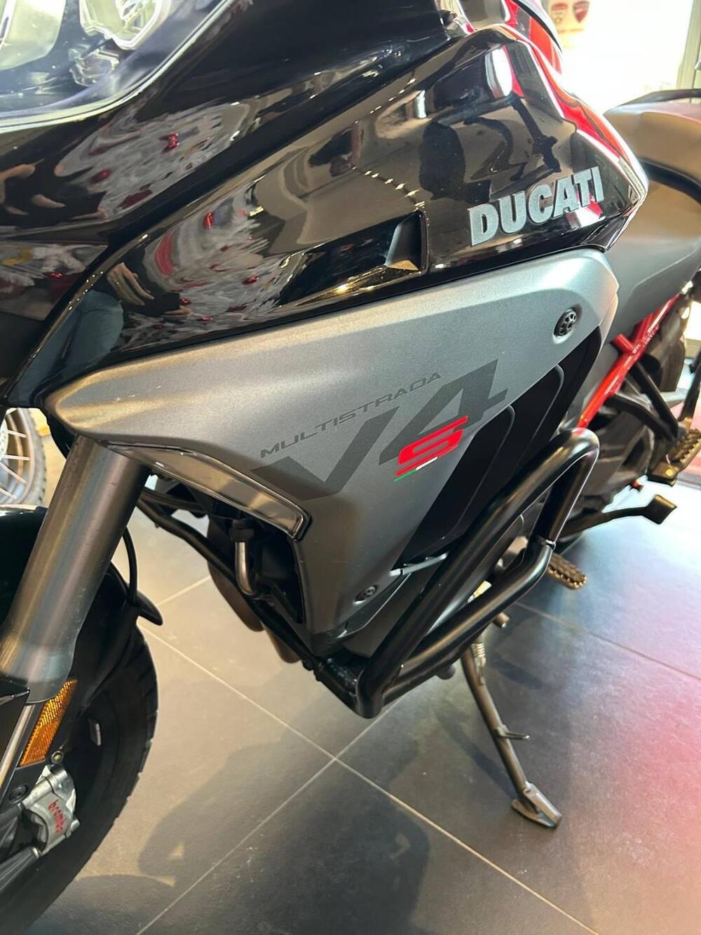 Ducati Multistrada V4 S (2025) (8)