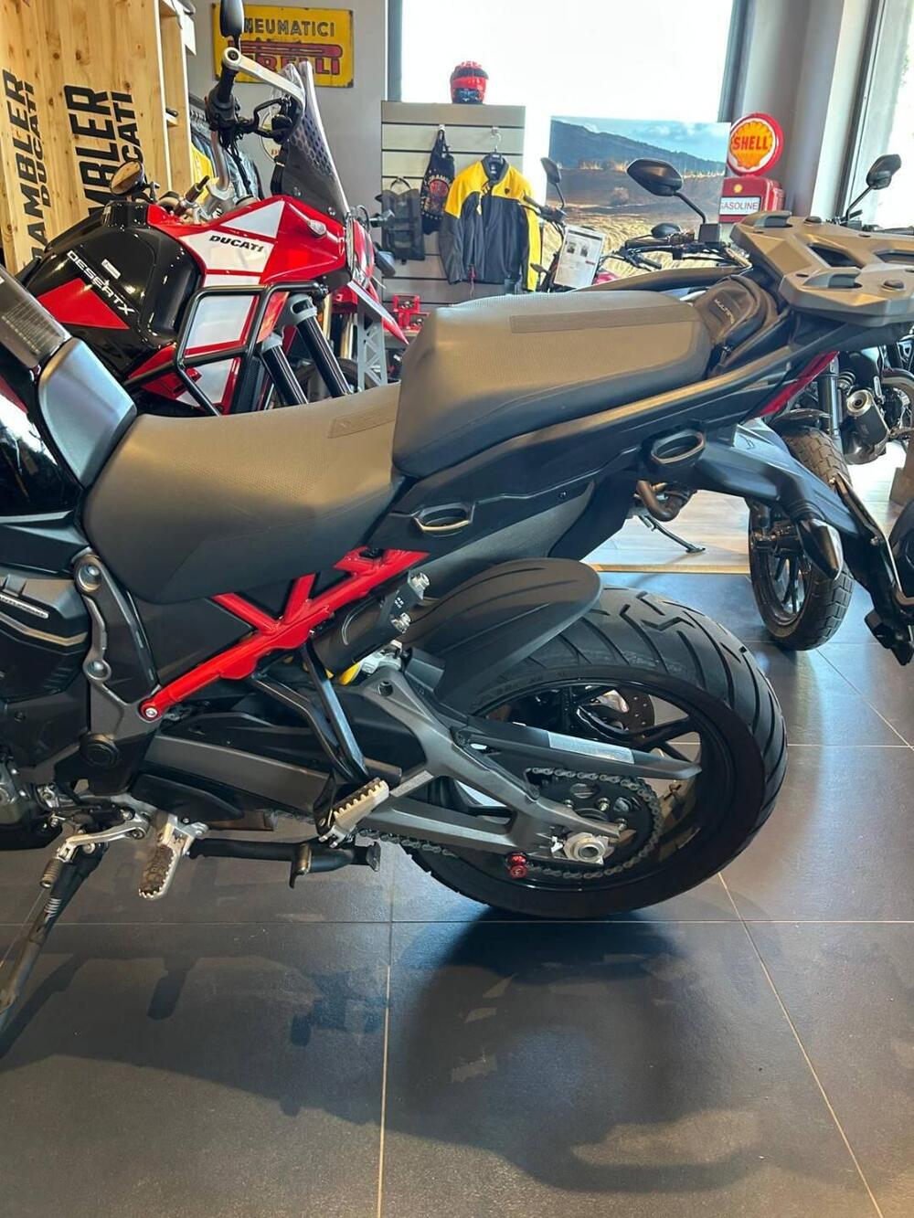 Ducati Multistrada V4 S (2025) (16)