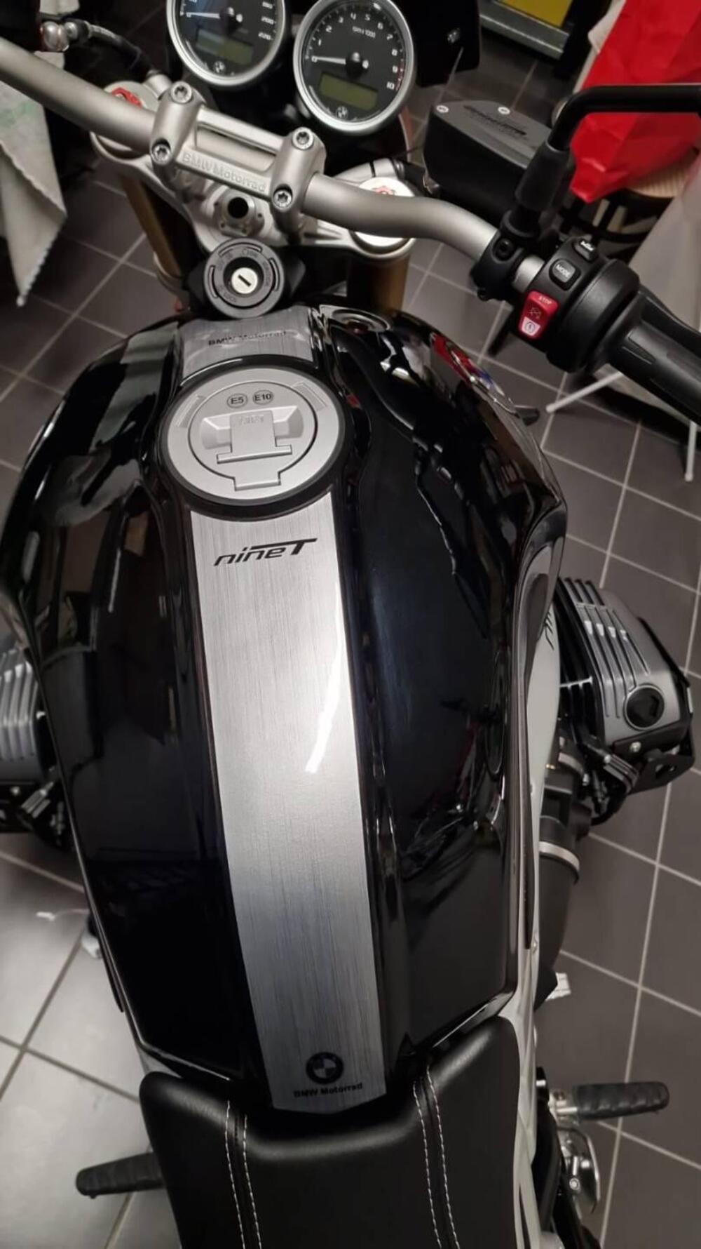 Bmw R nineT (2021 - 24) (2)