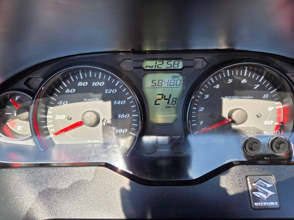 Suzuki Burgman AN 400 Lux ABS (2012 - 17) (8)