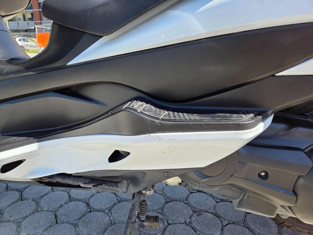 Suzuki Burgman AN 400 Lux ABS (2012 - 17) (9)