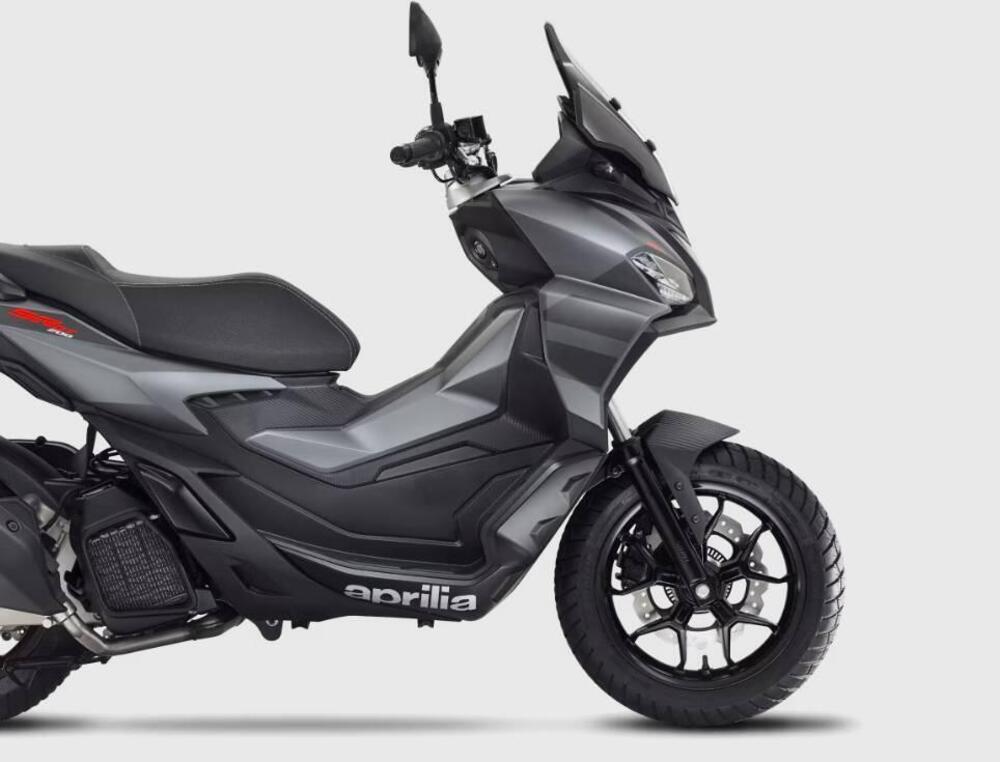 Aprilia SR GT 200 (2025) (3)
