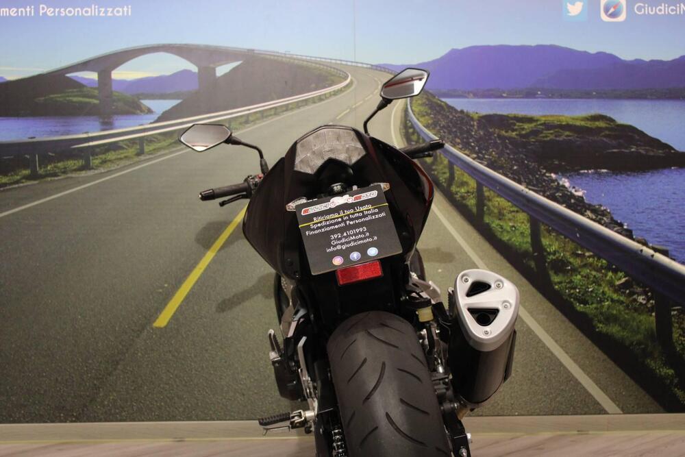 Kawasaki Z 750 (2007 - 14) (16)