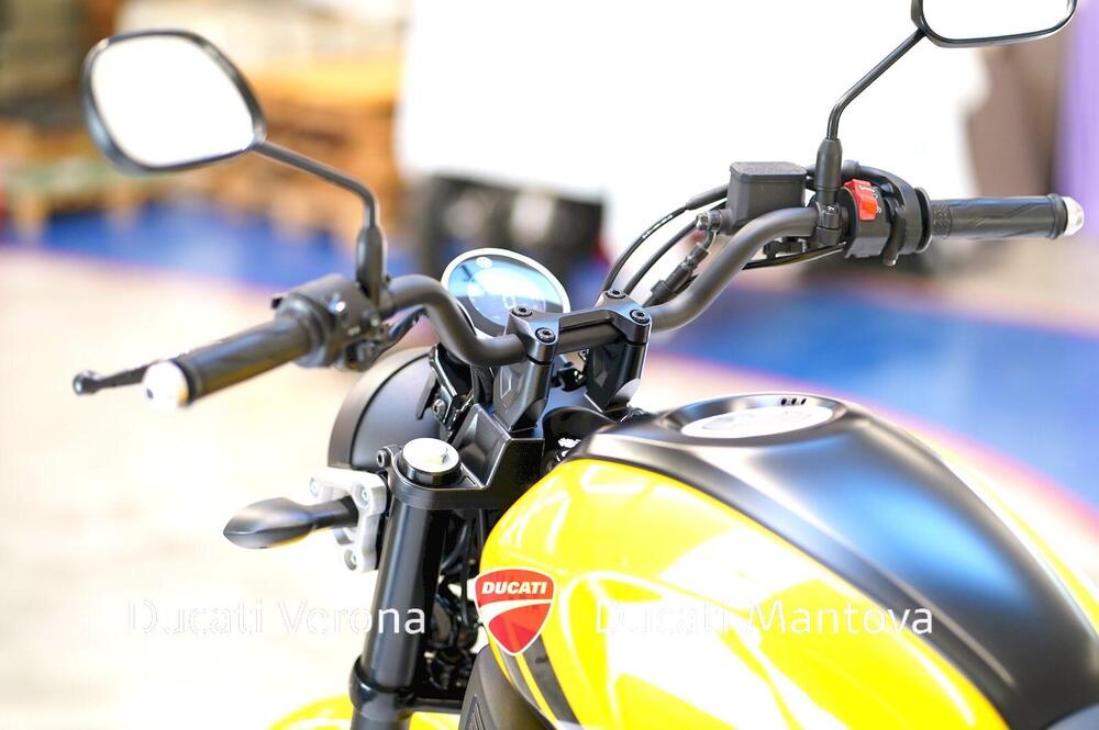 Yamaha XSR 125 (2021 - 24) (17)