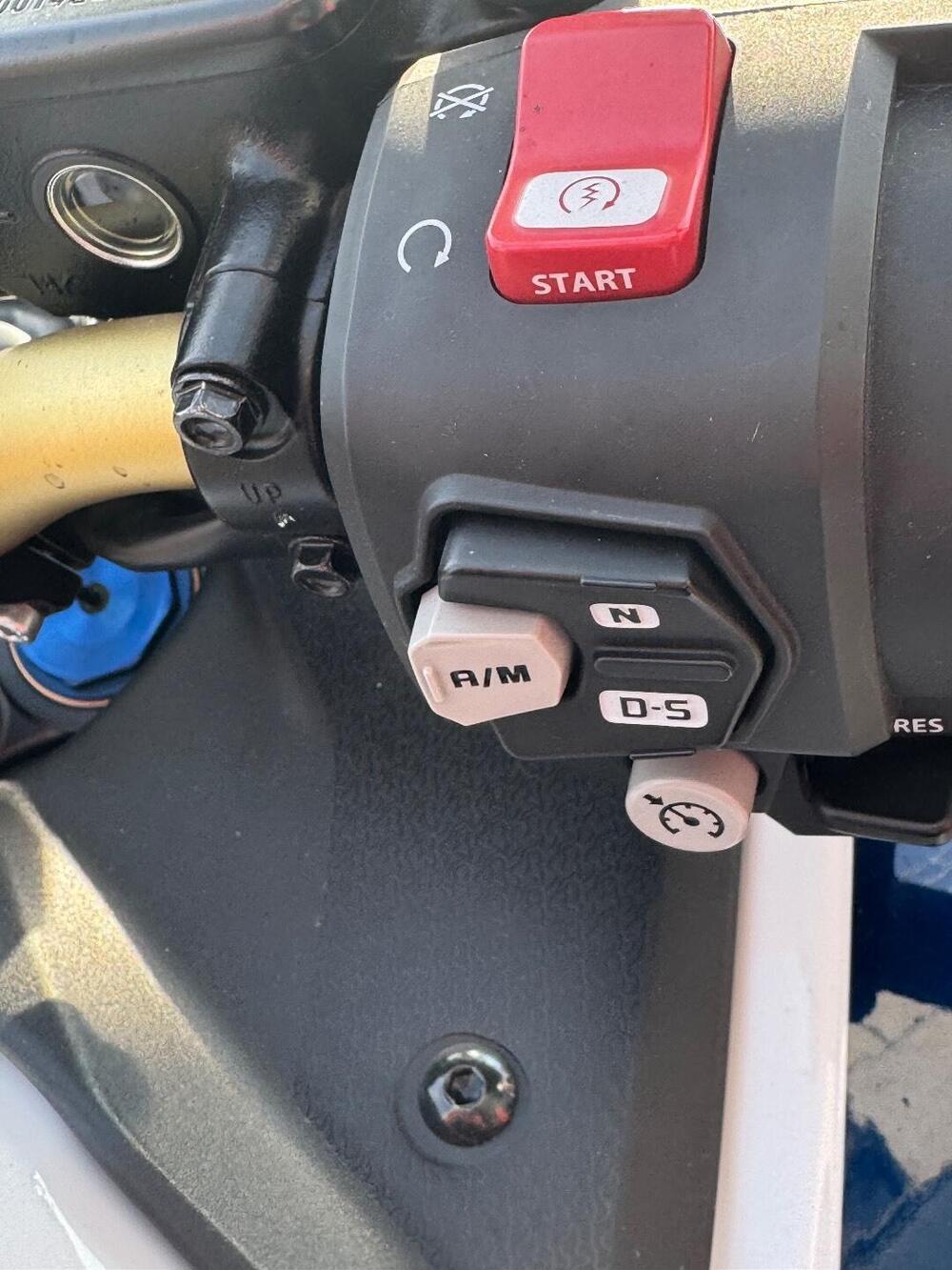 Honda Africa Twin CRF 1100L Adventure Sports DCT (2024 - 25) (3)