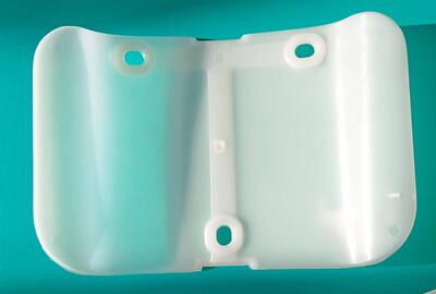 83502mn1670 PIASTRA BORSA ATTREZZI HONDA