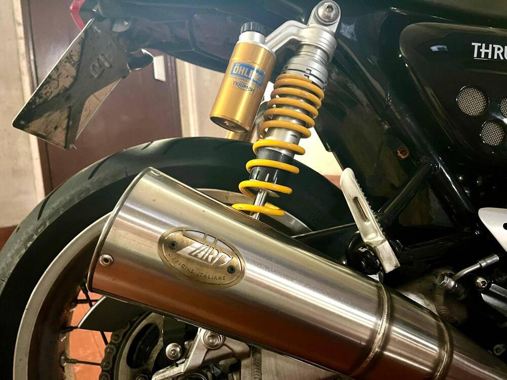 Triumph Thruxton 1200 R (2016) (2)