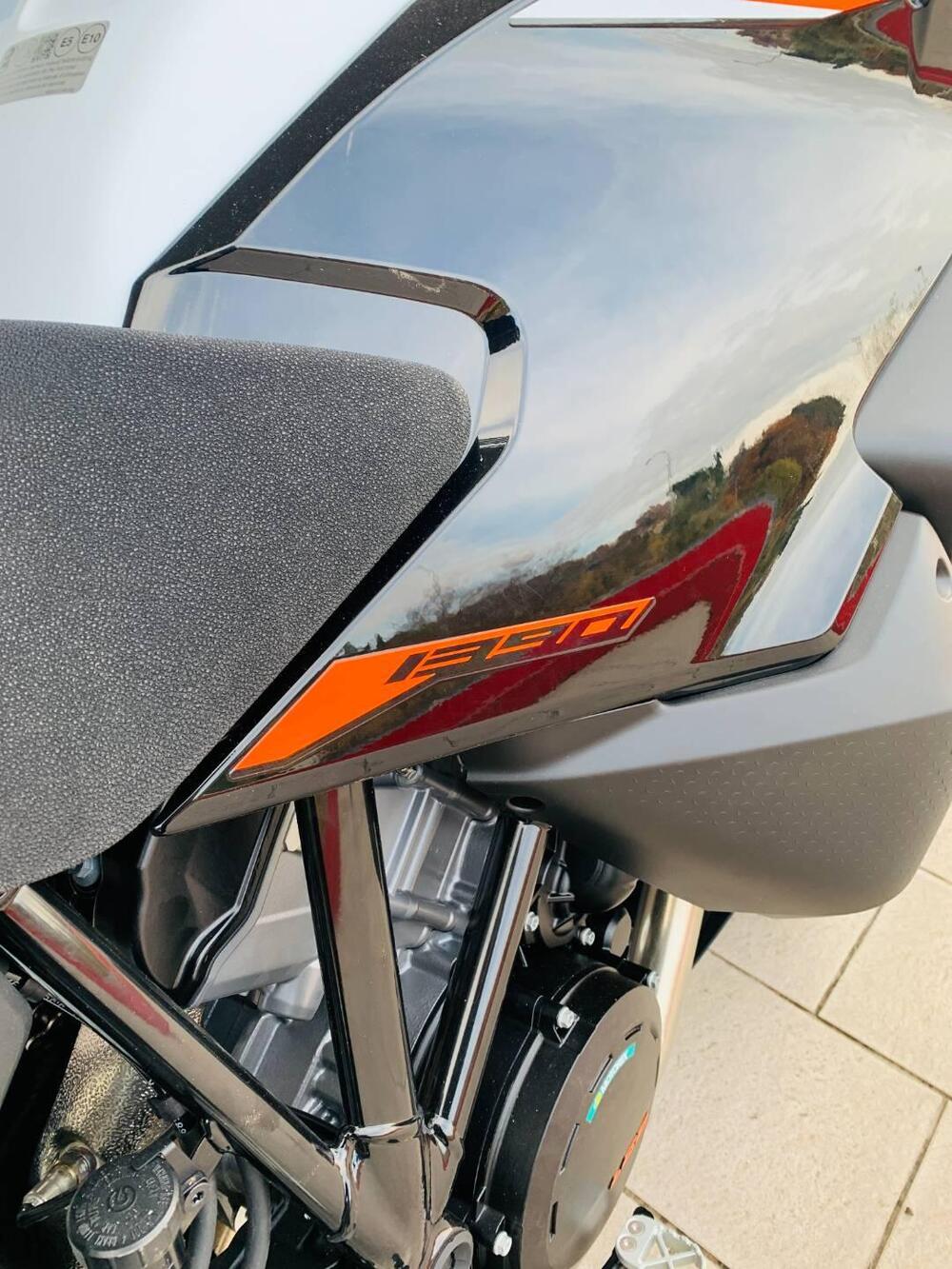 KTM 1390 Super Adventure S (2026) (3)